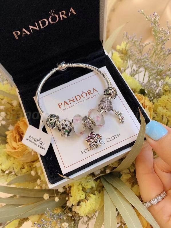 Pandora Bracelets 124